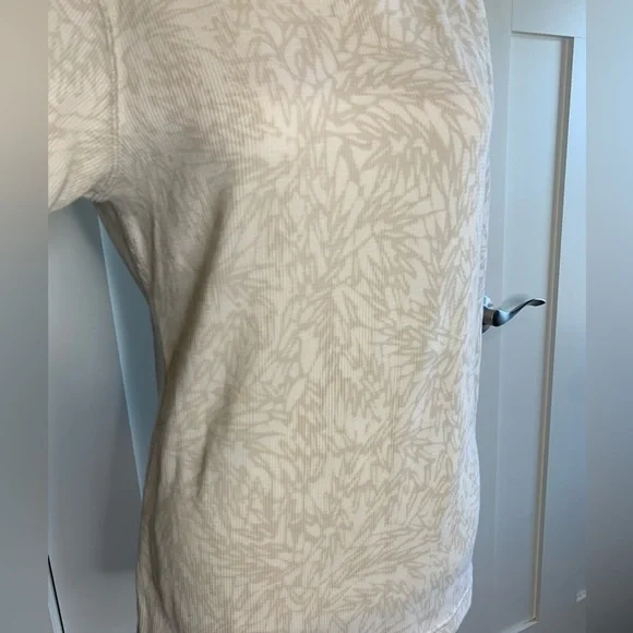 Nike ACG Long Sleeve Baselayer Size Large - Picture 4 of 12